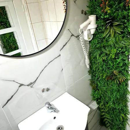 Aparthotel Azzur Constanţa