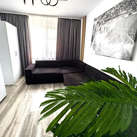 Azzur Appart hôtel 3*