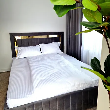 Apartmanhotel Azzur 3*