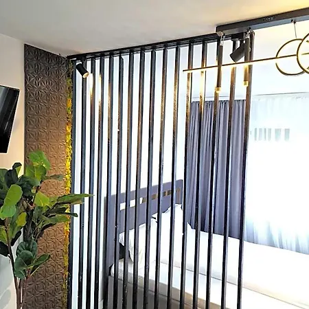Azzur Aparthotel Constanţa