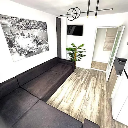 Aparthotel Azzur Constanţa